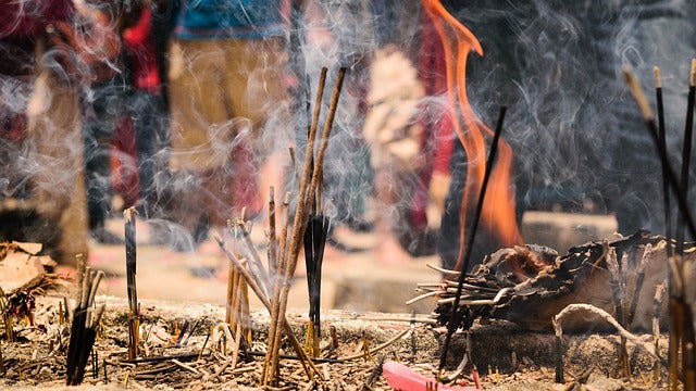 Parfum ENCENS ÉPICÉ